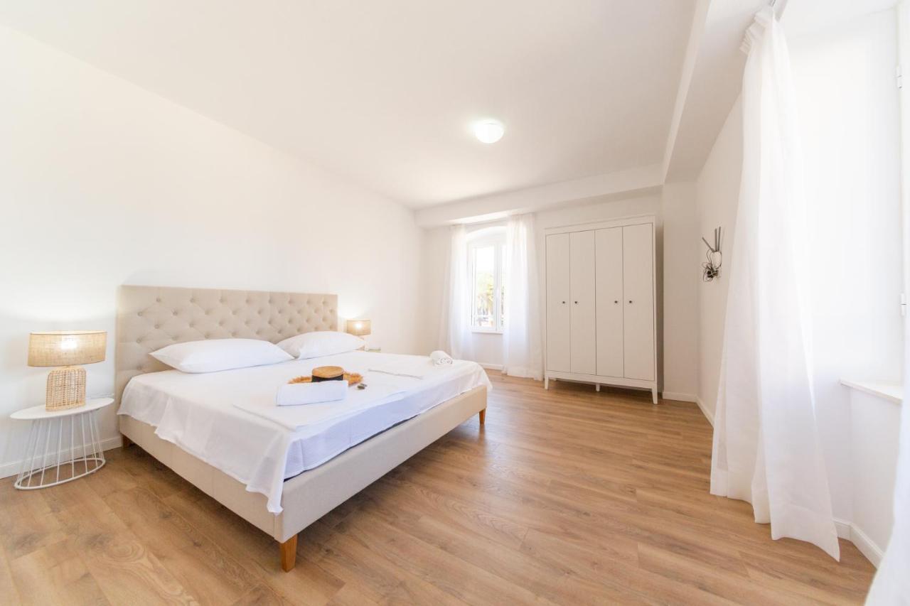 וויס Central Seaside Residence מראה חיצוני תמונה