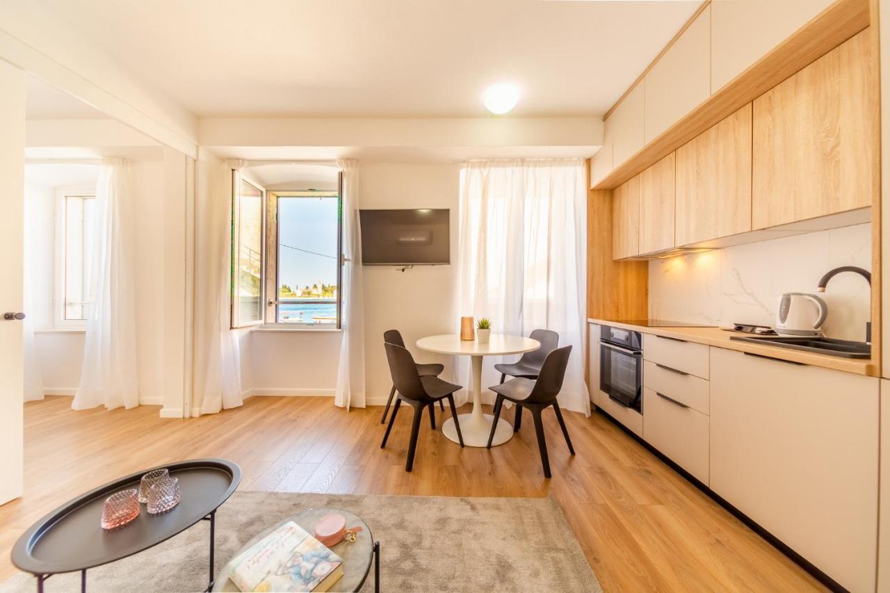 וויס Central Seaside Residence מראה חיצוני תמונה
