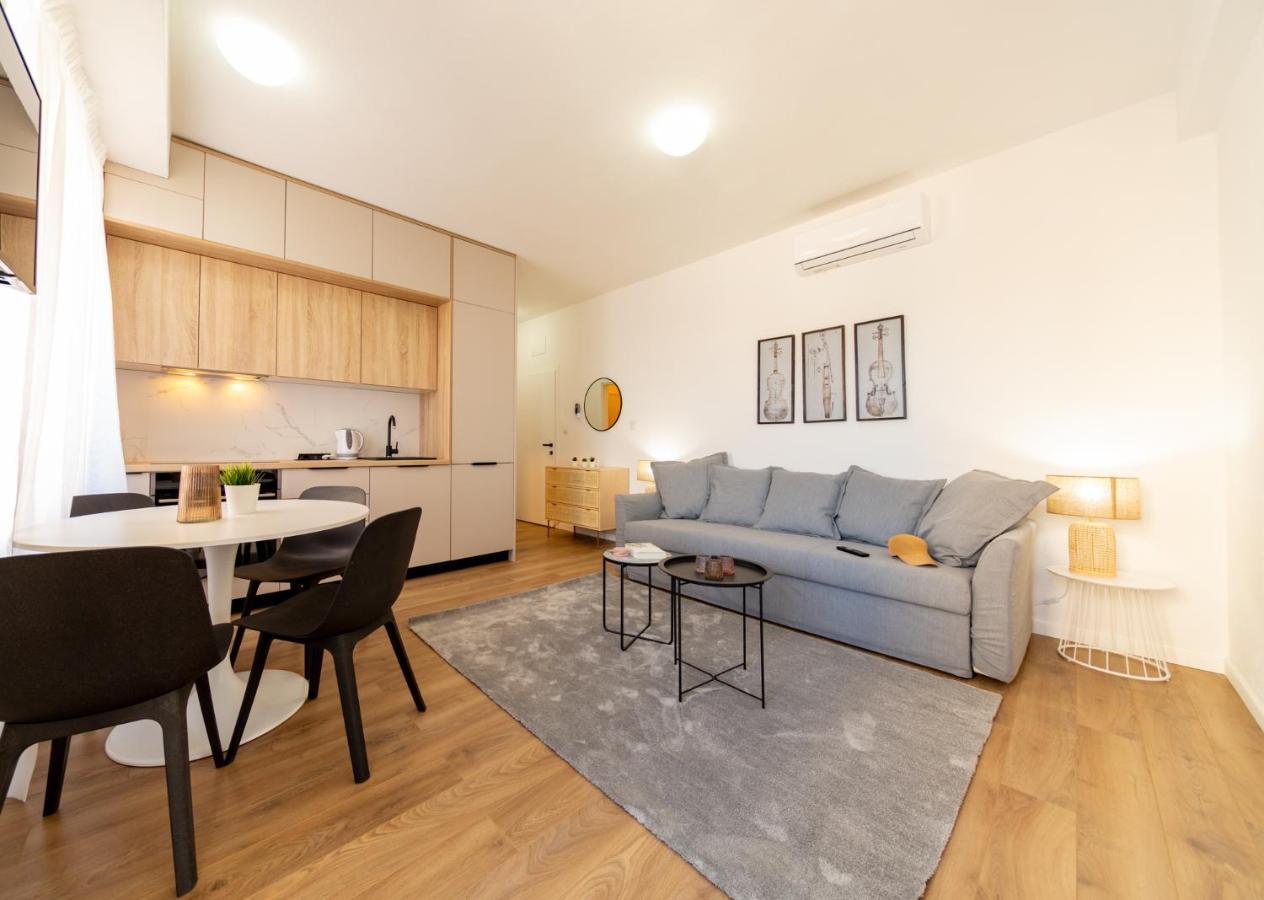 וויס Central Seaside Residence מראה חיצוני תמונה