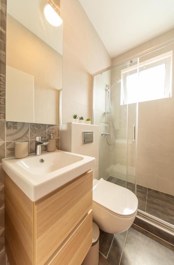 וויס Central Seaside Residence מראה חיצוני תמונה